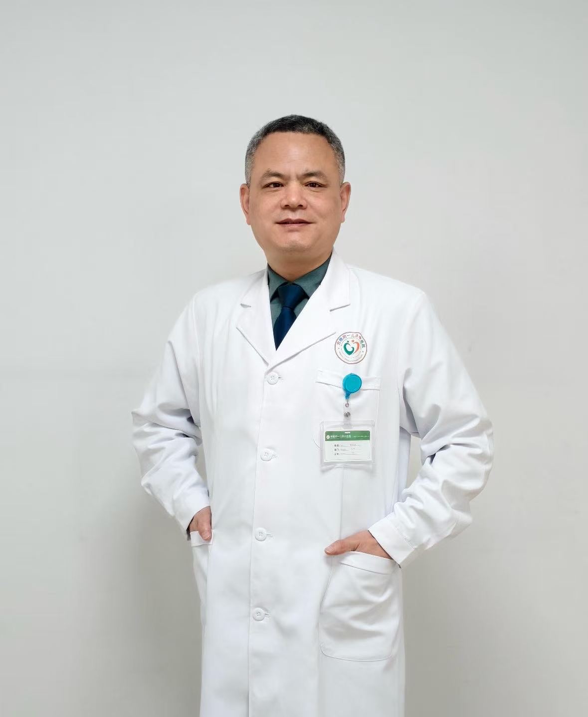 褚福镇 主任